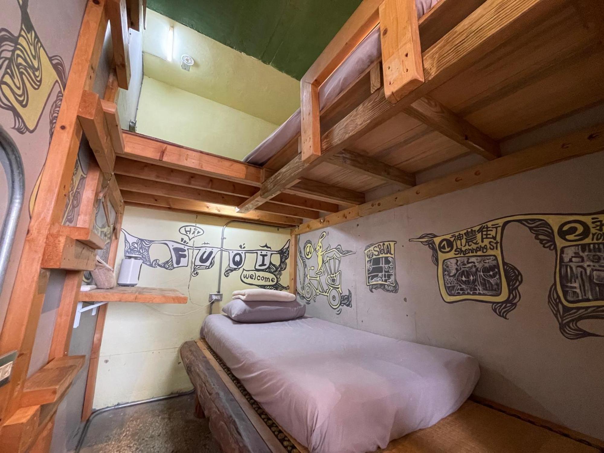 Fuqi Hostel - Heping Tainan Ruang foto