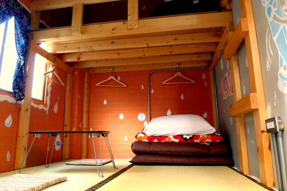 Fuqi Hostel - Heping Tainan Bagian luar foto